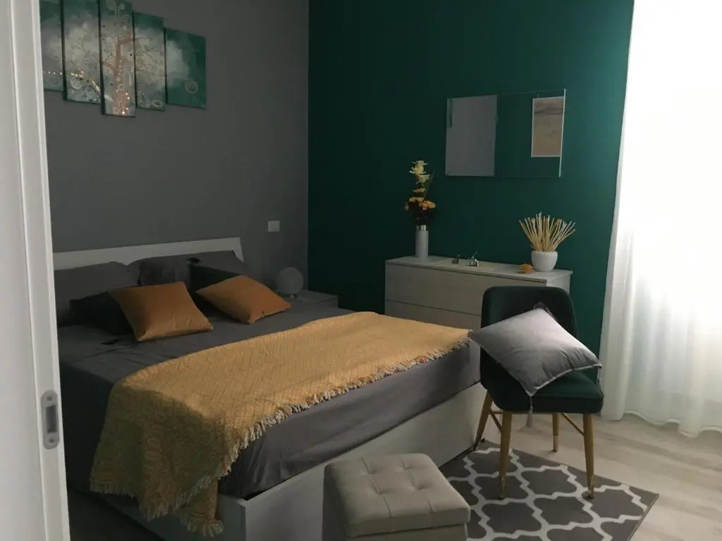 Tom & Ros House