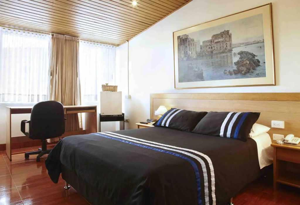 Charlies Place Hotel & Spa