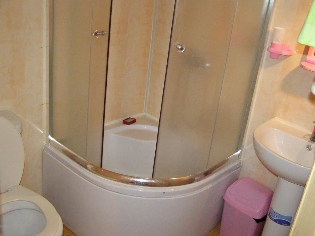 Guest House Mandrivnyi Rooms&Apartments