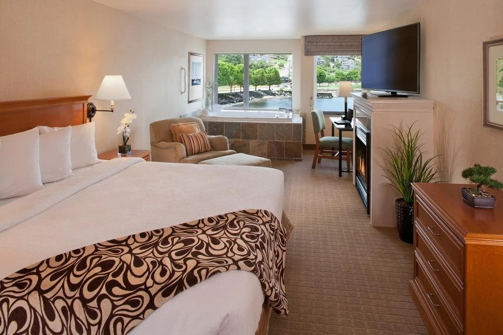 Silver Cloud Hotel Tacoma Waterfront