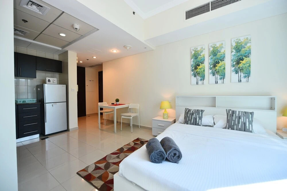 RYN - Dubai Marina Studio with balcony