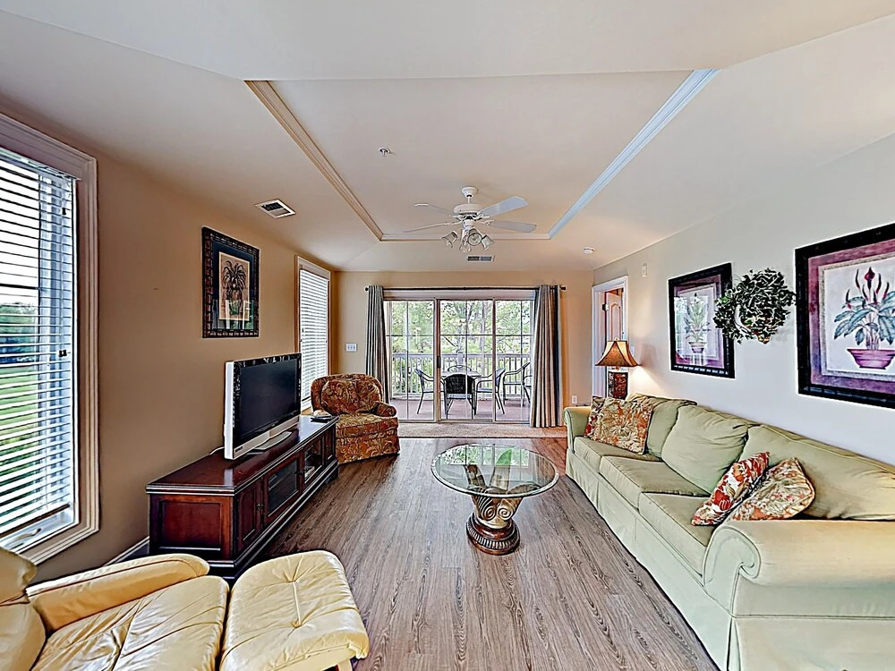 Updated Edgewater By Golfing & Waterway 4 Bedroom Condo