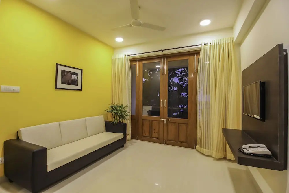 OYO 10496 Home Exotic 2 BHK Siolim