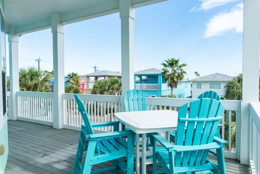 Oceans 10 3 Bedroom Home