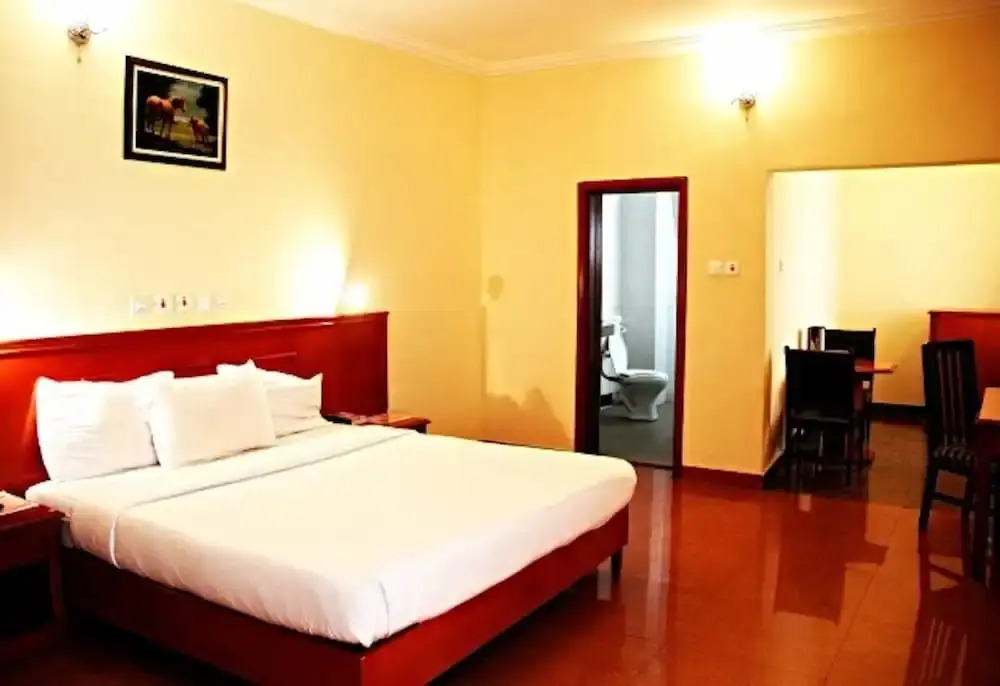 Channel View Hotel- Royal Deluxe