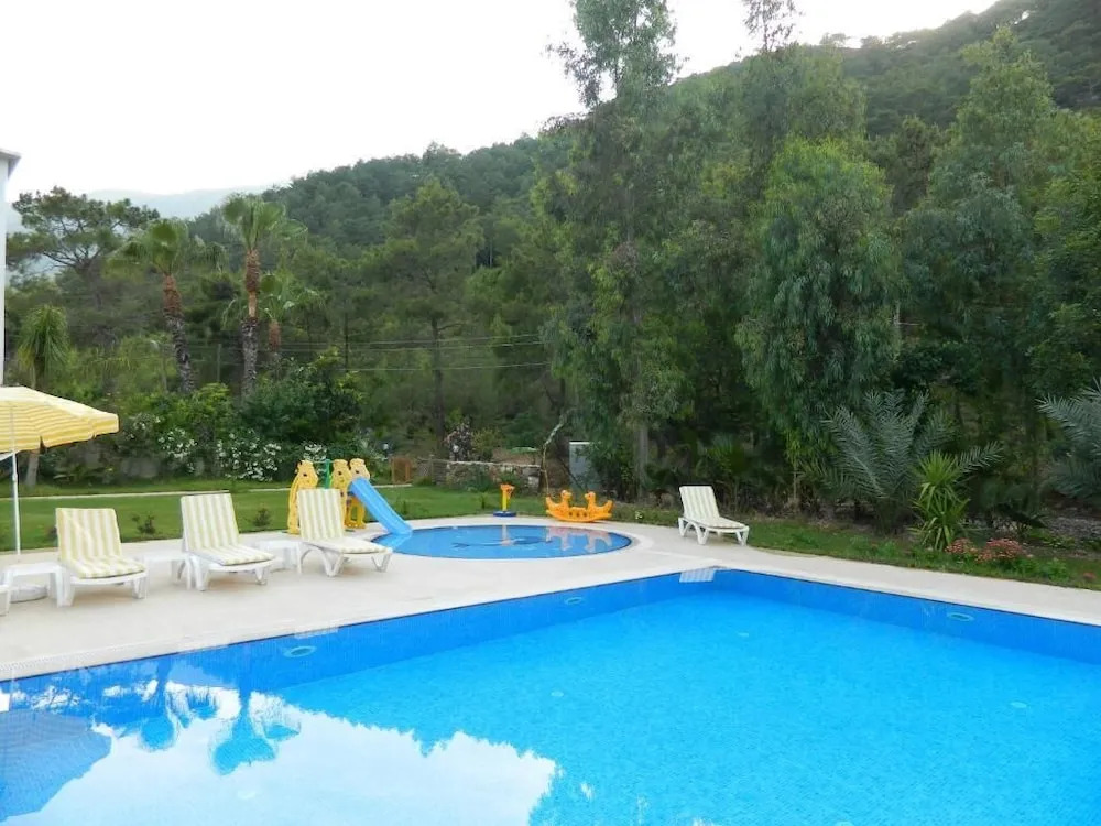 Yonca Hotel