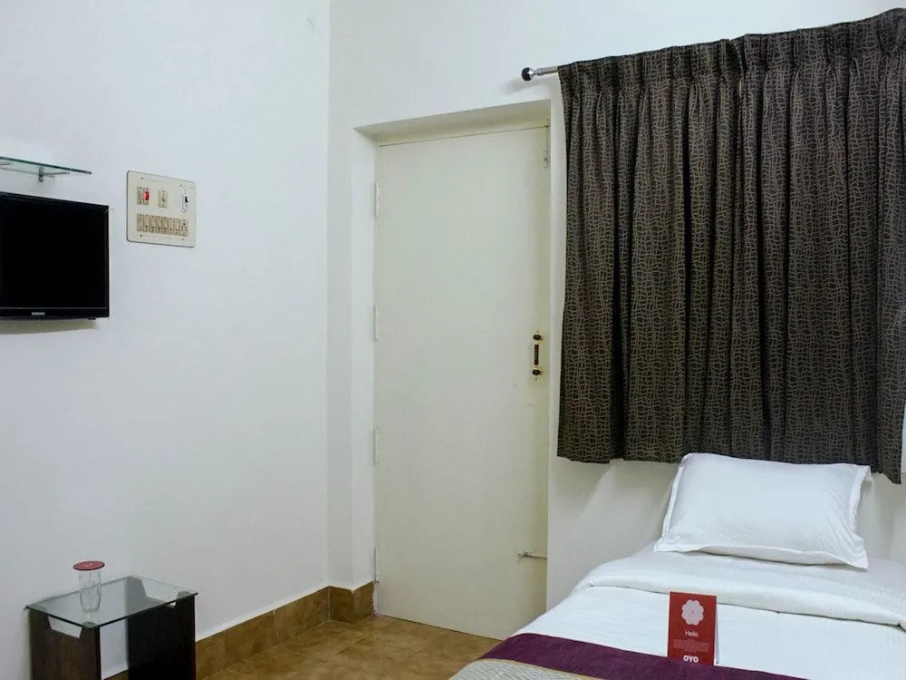 OYO 4189 Rose Flower Service Apartment