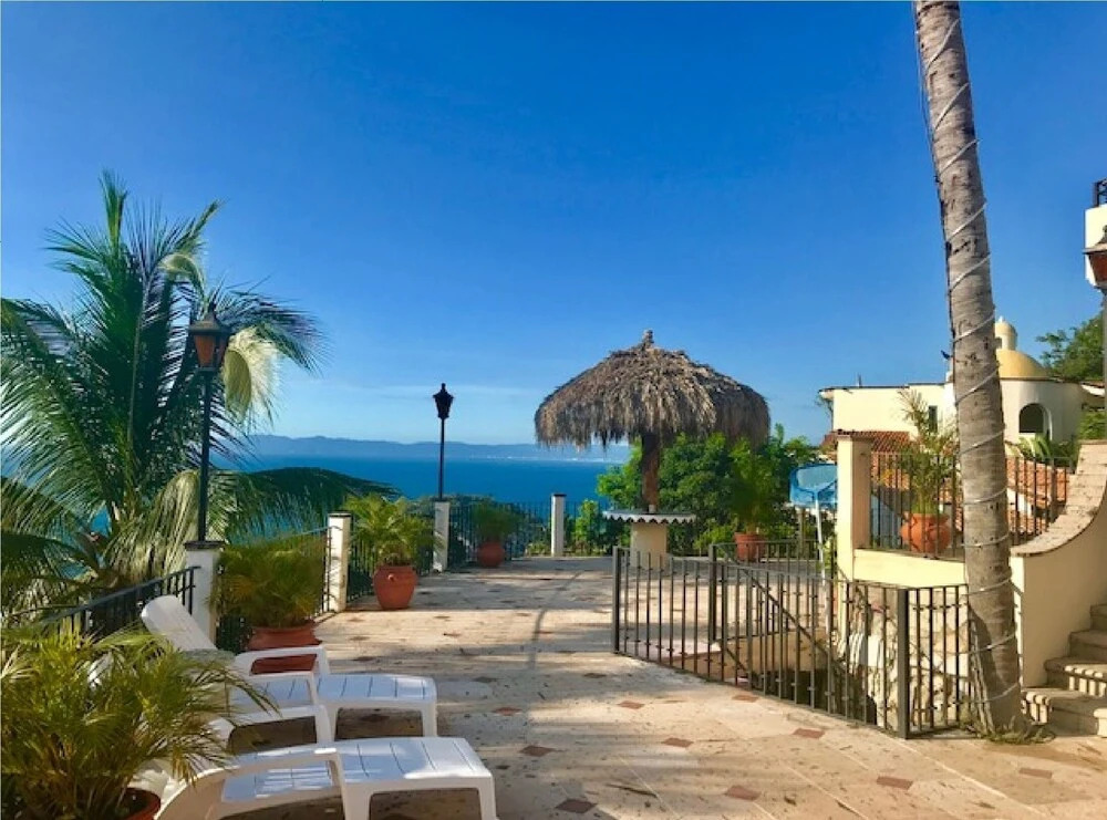 Casa del Eclipse Espectacular Ocean View Minutes From the Beach