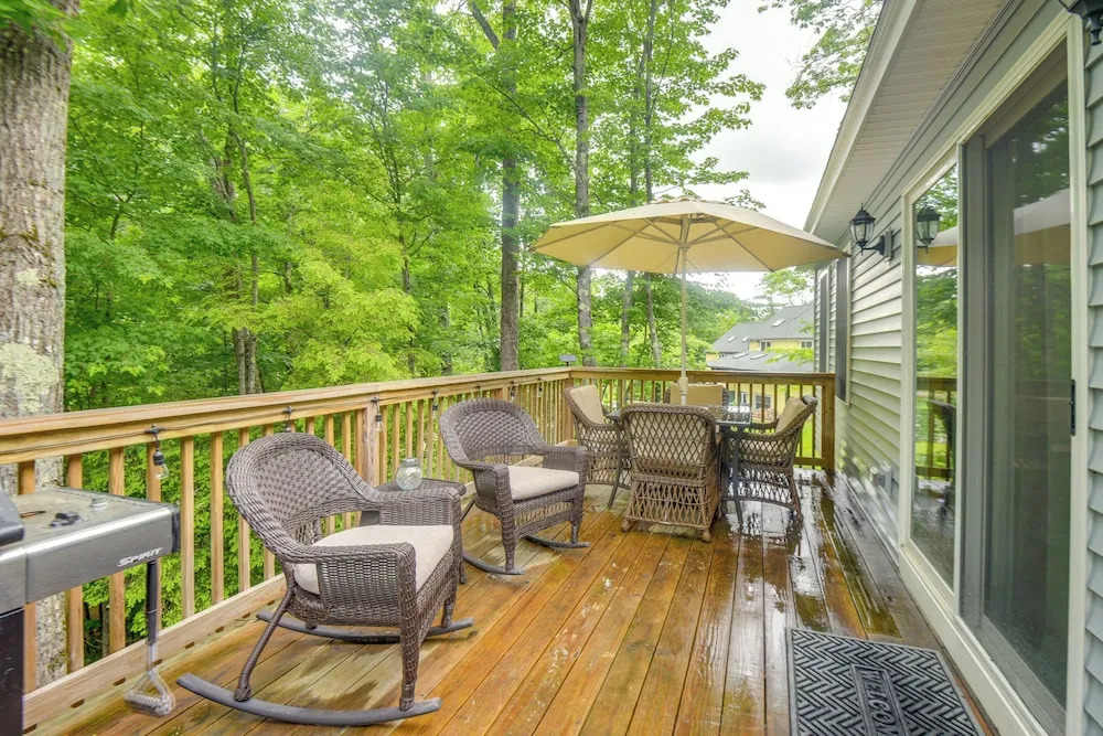 White Mountain Home Near Lakes & Kancamagus Hwy!