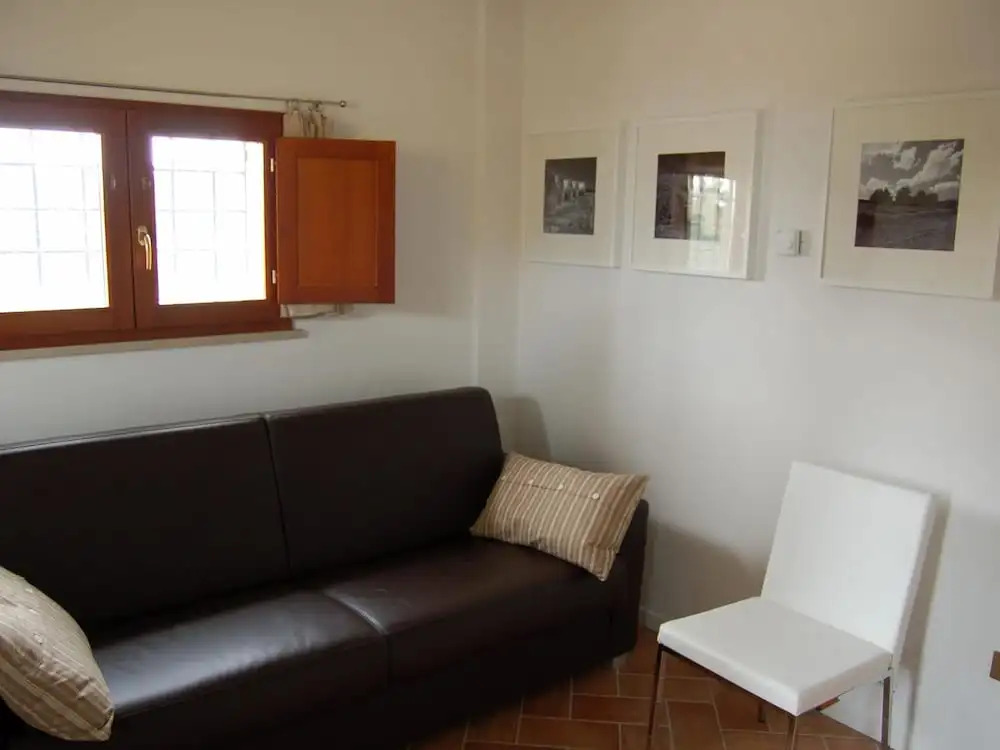Pretty Apartment Near San Gimignano