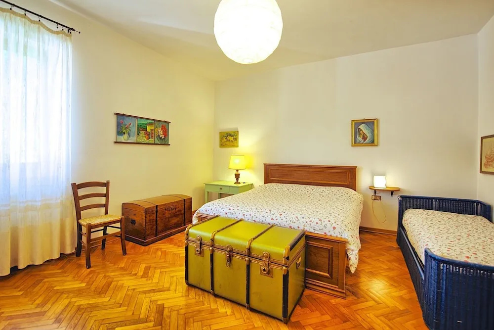 Villa Pratovecchio by PosarelliVillas