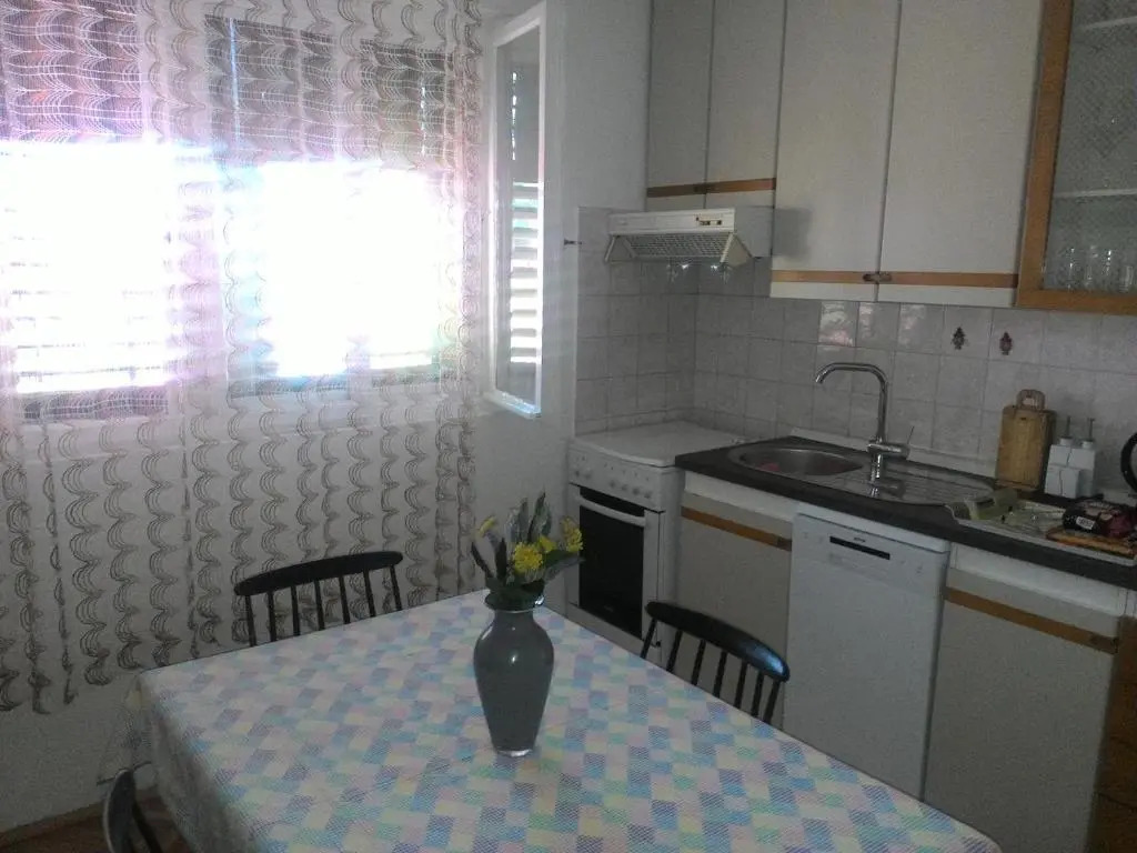 Apartments Prisnac