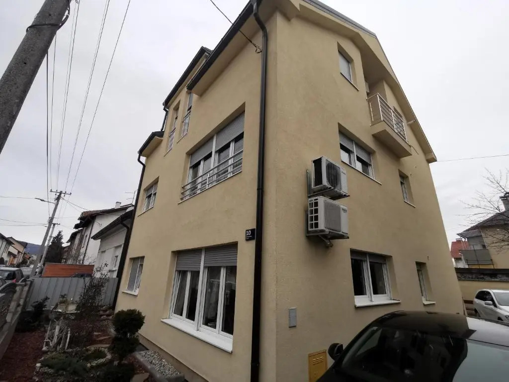 Apartman Fenjer