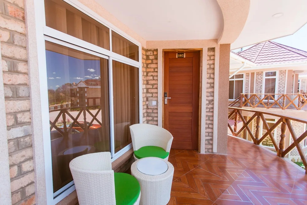 Mount Royal Villa
