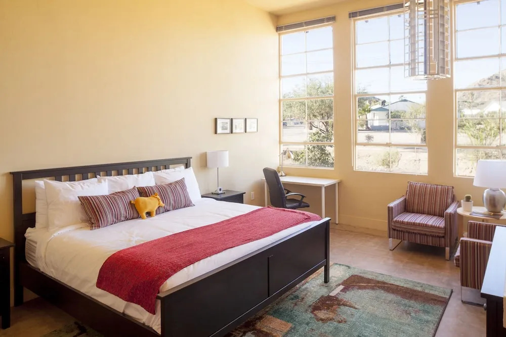 Sonoran Desert Inn & Conference Center