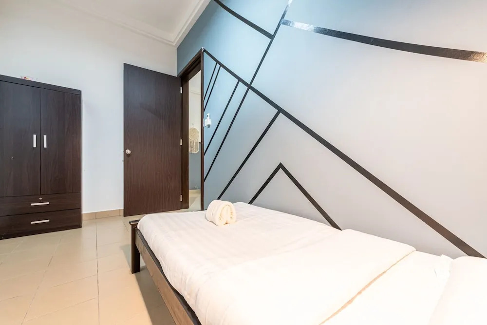 Spacious Three Bedroom Condo Cyberjaya