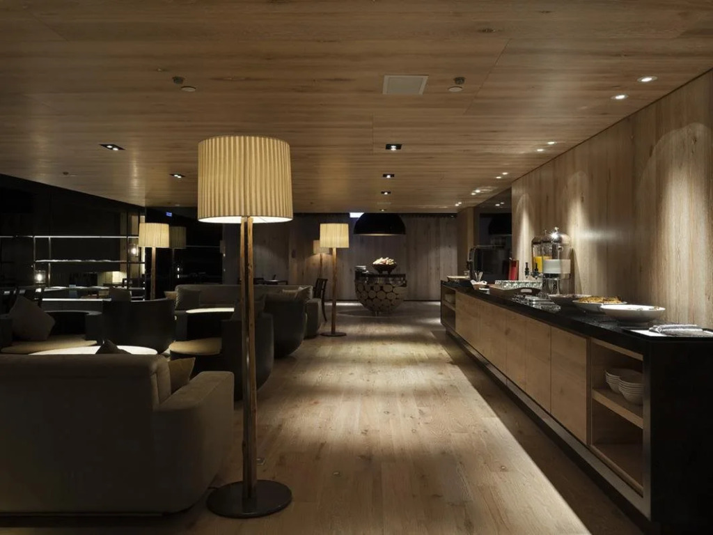 Gloria Residence