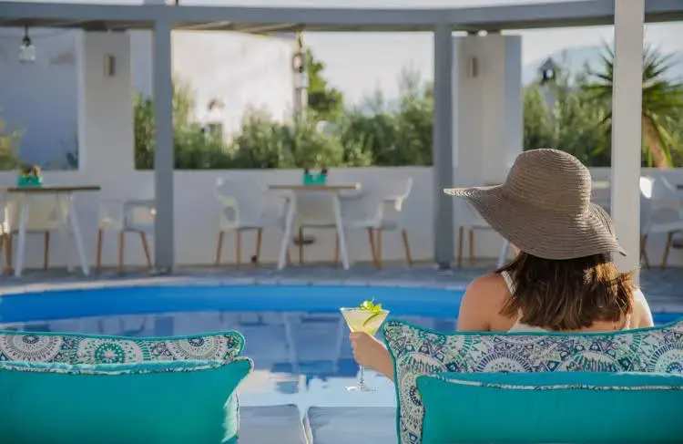 Island House Hotel