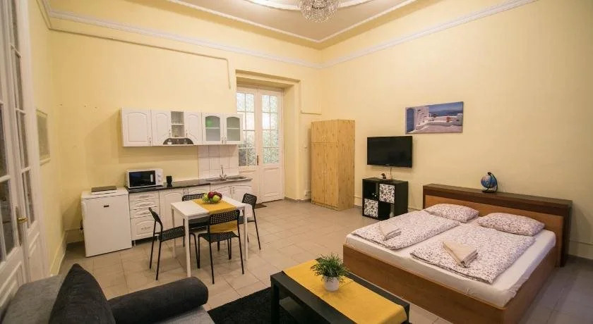 Interflat Hostel  Apartments