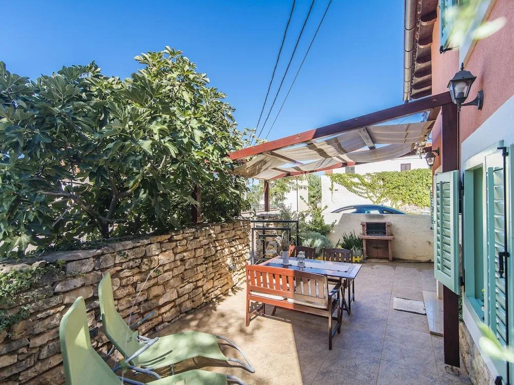 Comfortable Holiday House Gianni for up to 5 Persons