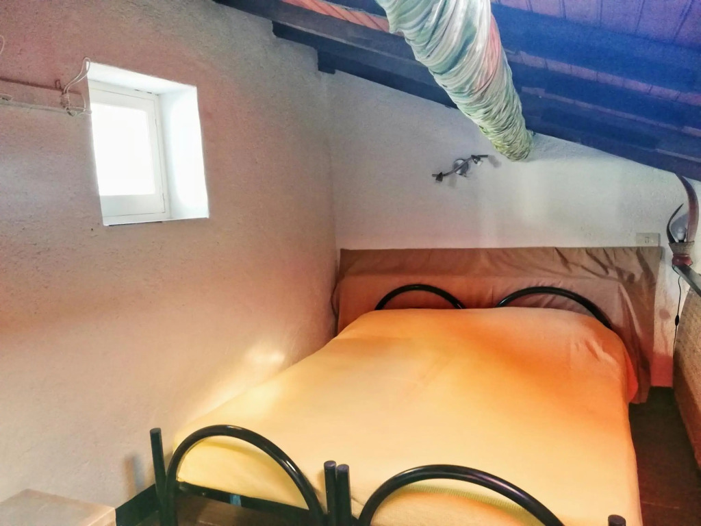 Bike NIGHT-bike friendly, cozy loft, Finale Ligure