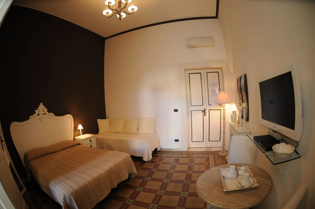 Casa Blanca Rooms&Suites
