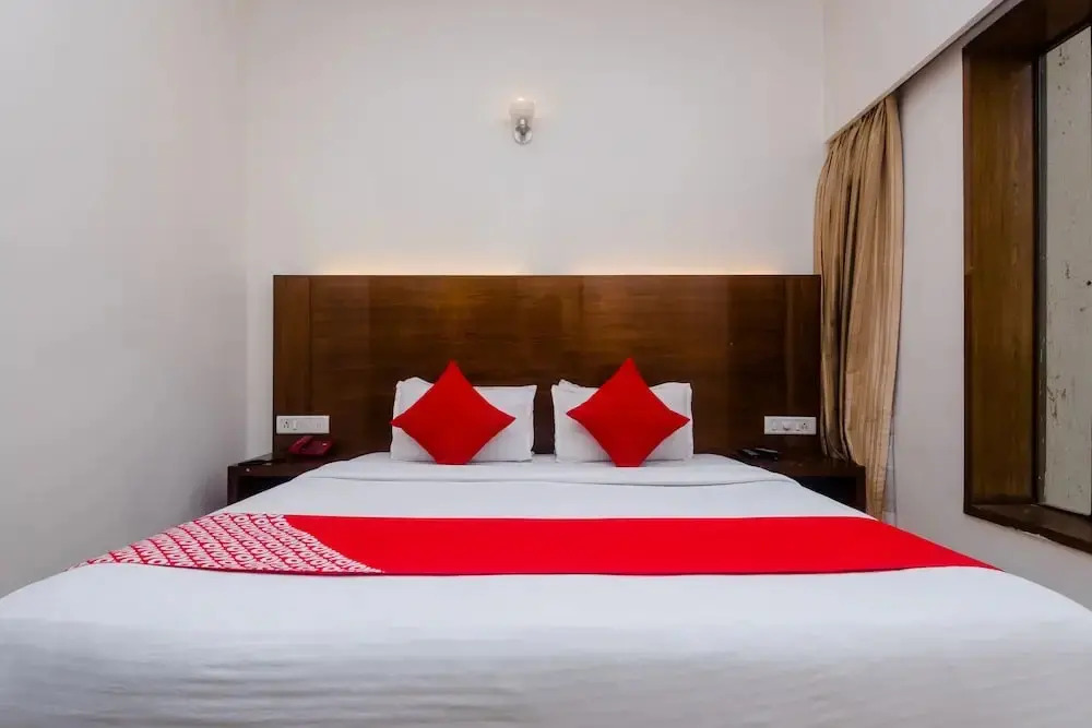 Vashi Gymkhana By OYO Rooms