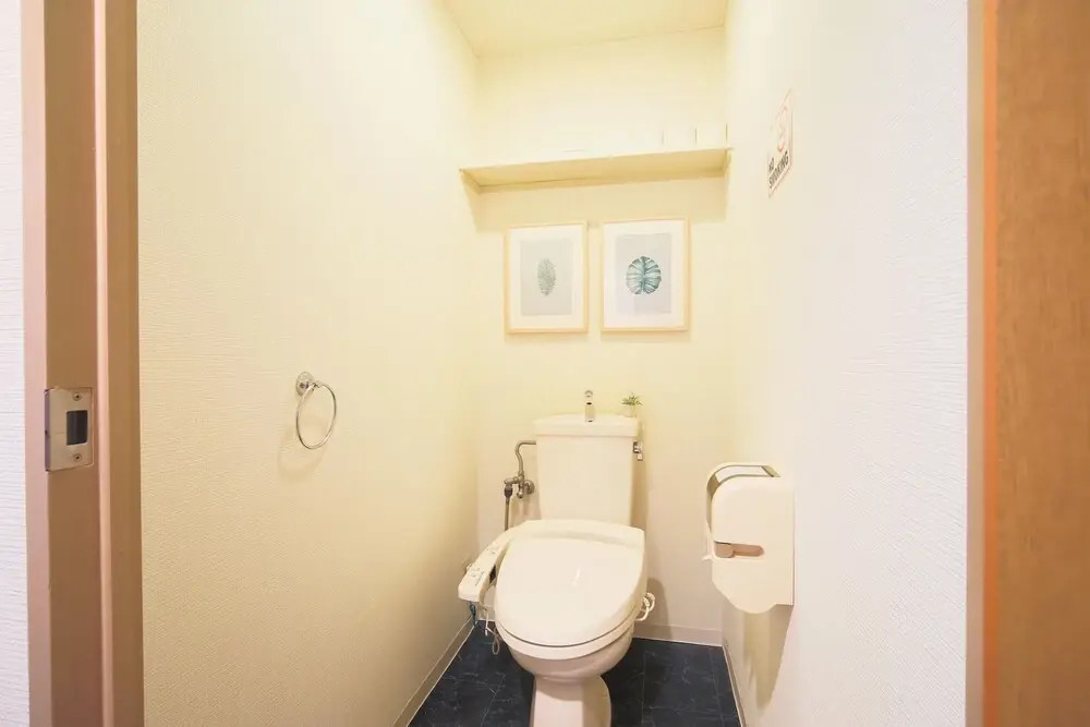 City Hotel Namba Suites