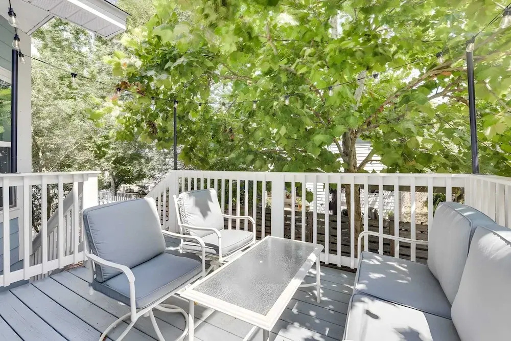 Salty Rose Inn by Avantstay Inlet Beach Home w/ Porch, Firepit & Pool Access