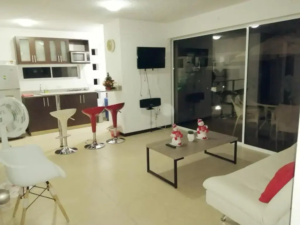 Apartamento vista piscina principal