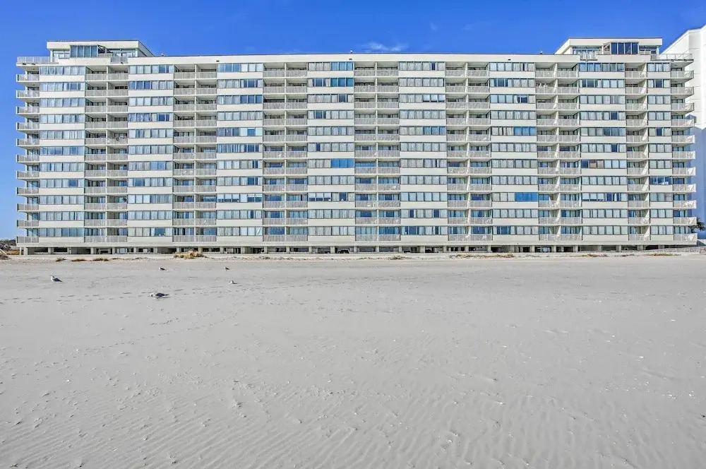 2 Mi to Golfing: Oceanfront Myrtle Beach Condo
