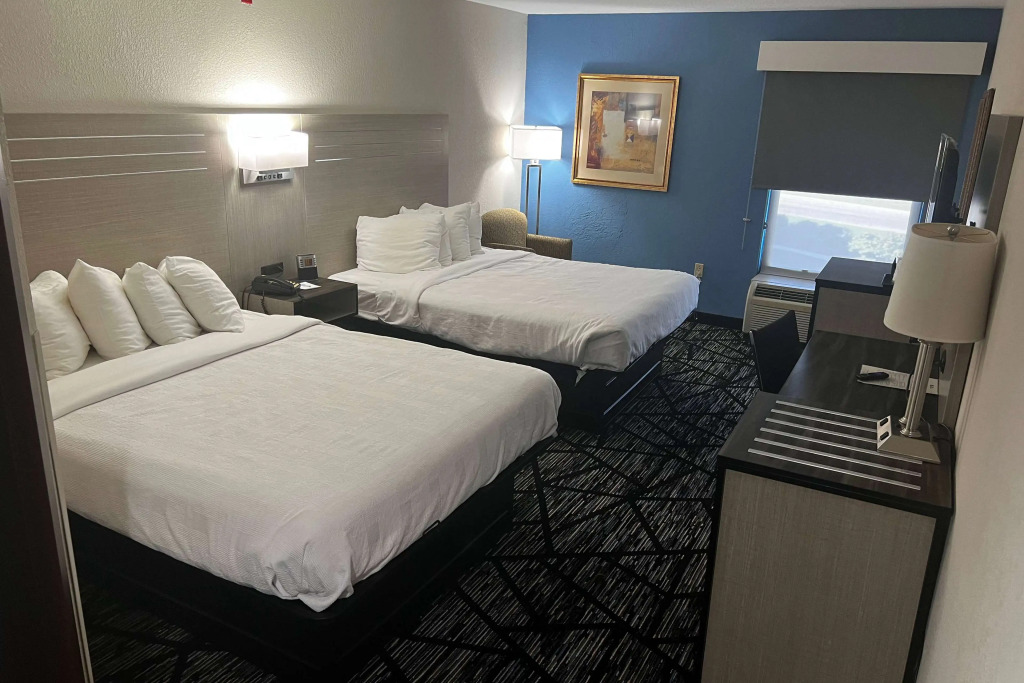 Baymont By Wyndham Monroe Ohio