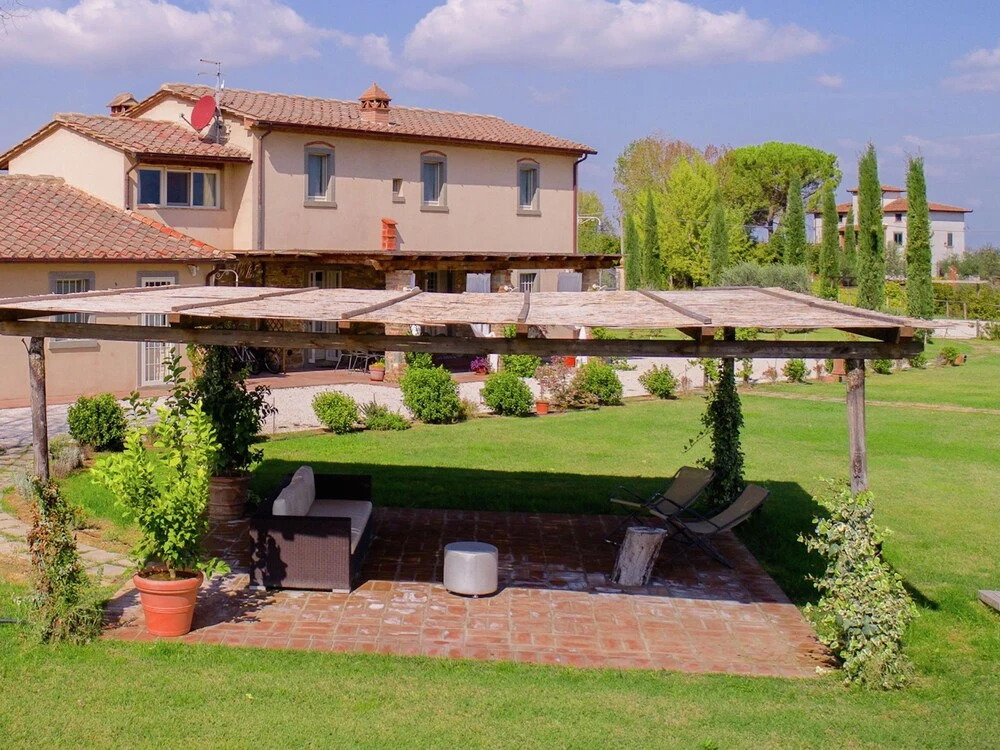 Typical Tuscan Farmhouse With Private Swimming Pool, 900m Away From a Small bar