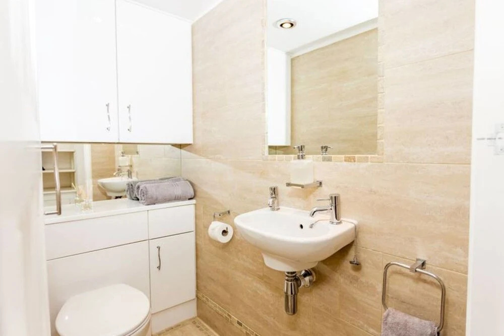 Beautifully Presented, 3 Bedroom Family Home