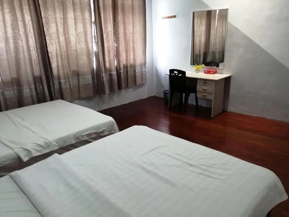 Standard Double Room With Ac in Kuching