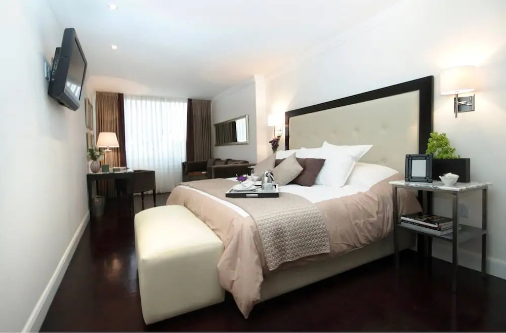 SUITES LONDRES 212