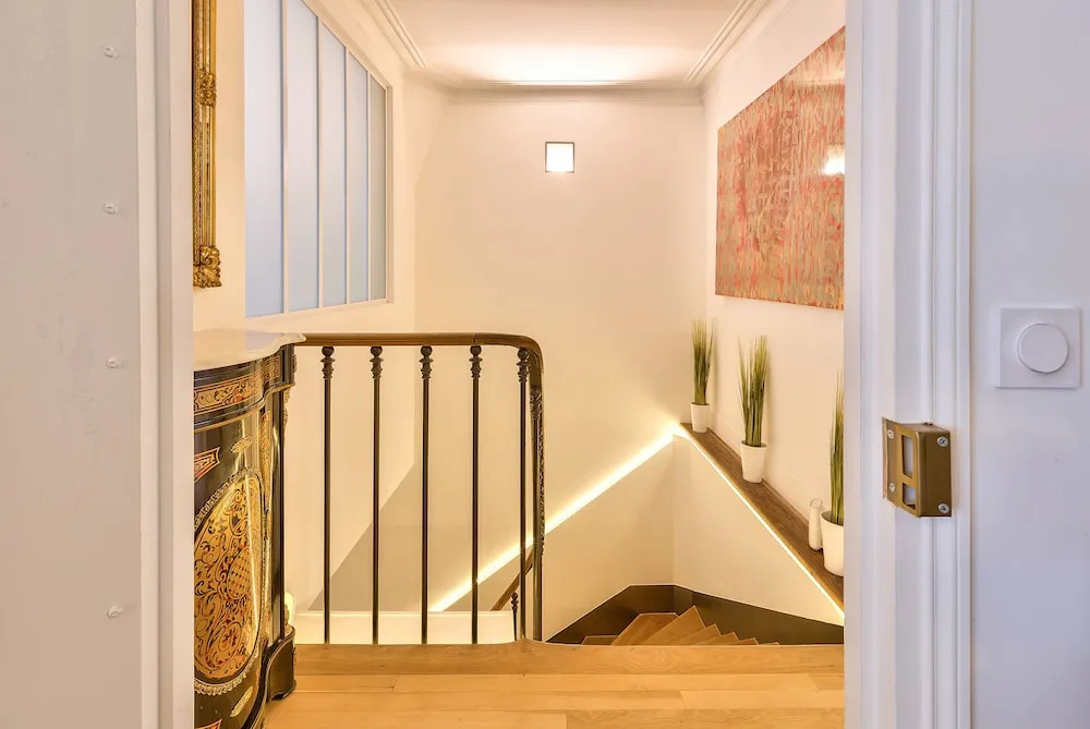 NEW Paradis - 2Bdrs Flat in the Heart of Paris