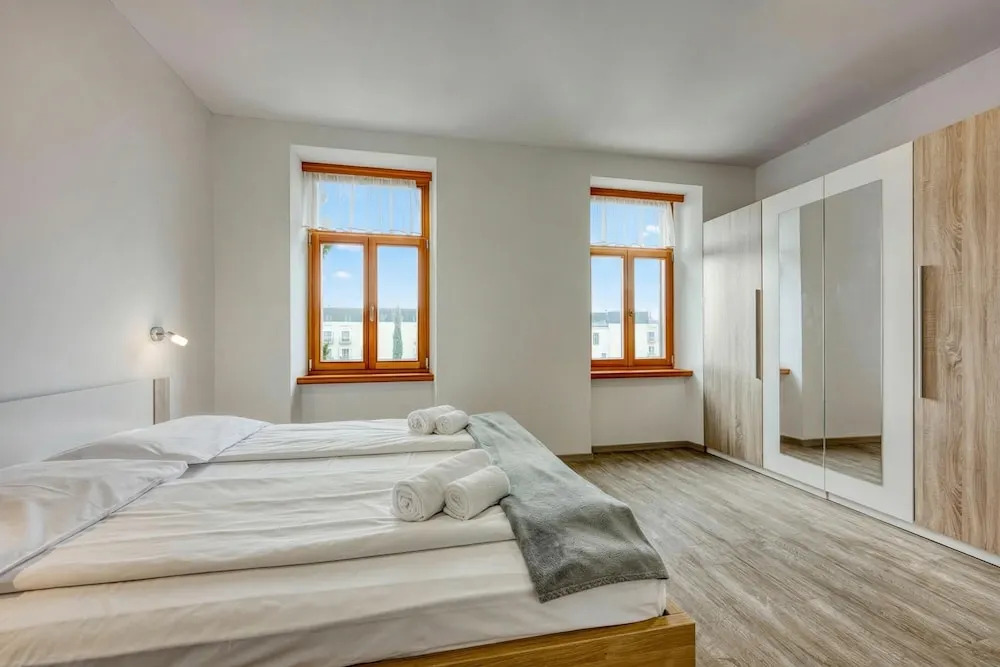 Villa Roma Portorose Apartments