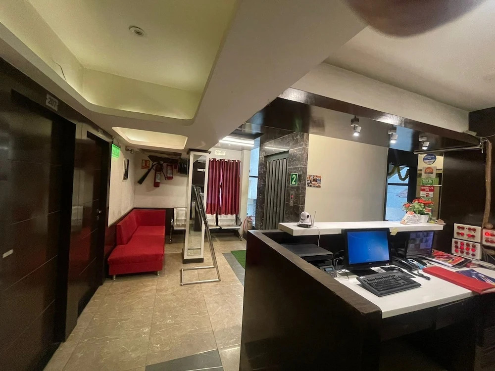 The Metro Park Hotel