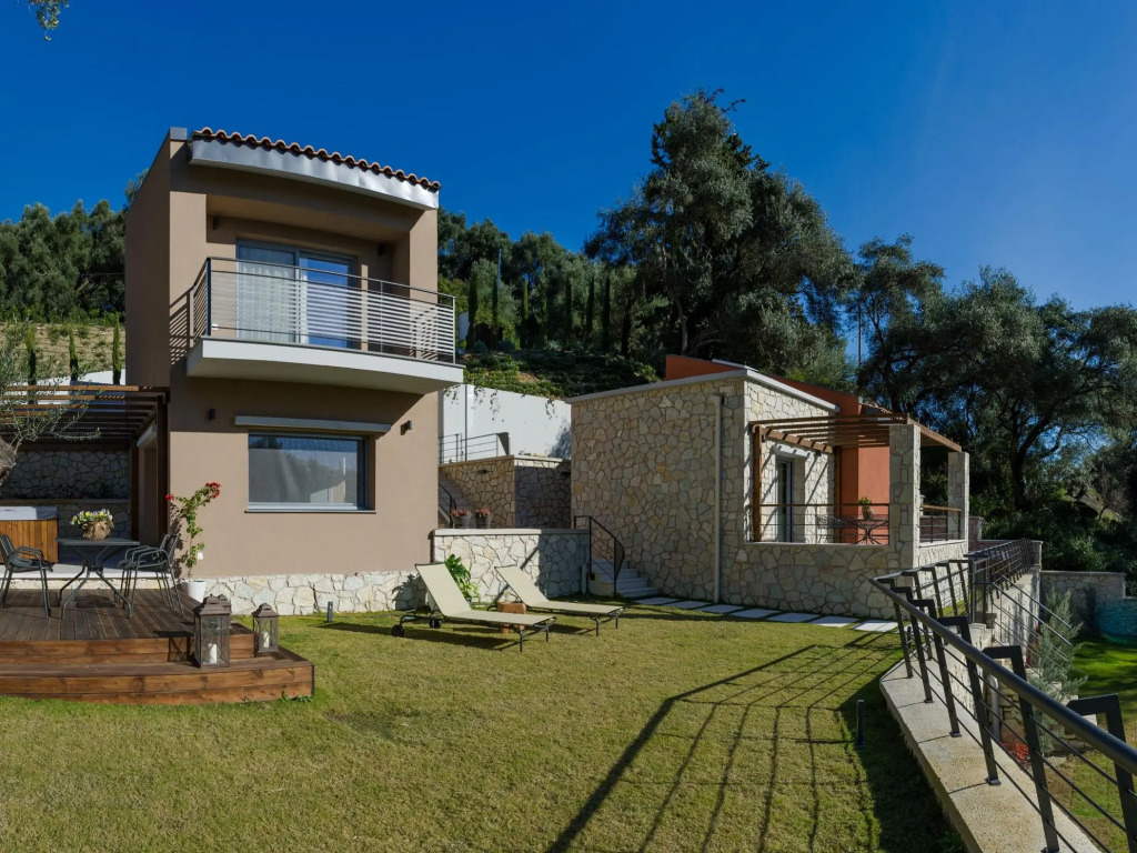 Topos Villas