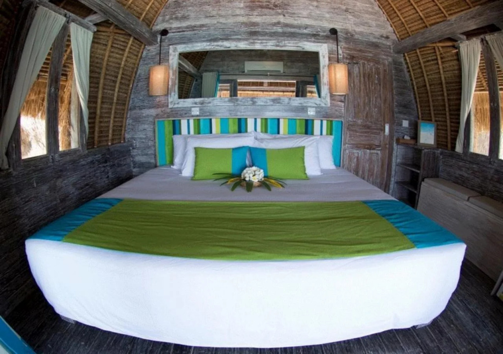 Hai Tide Beach Resort