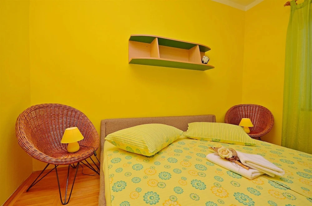Apartment Tonkica Flower Garden