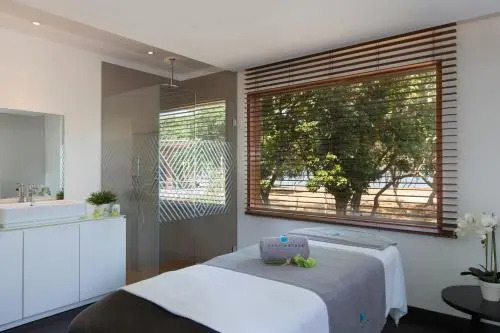 Sheraton New Caledonia Deva Spa & Golf Resort