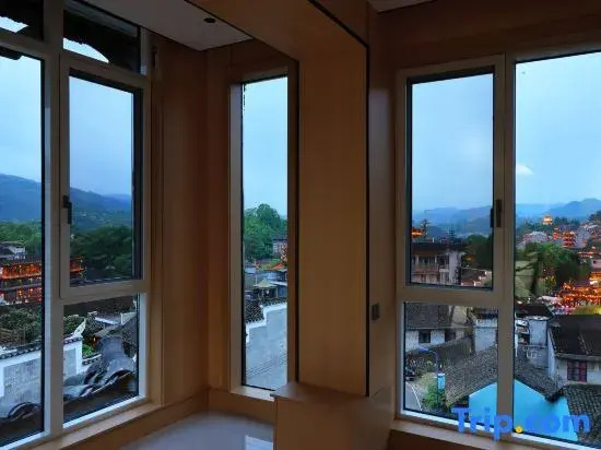 Yuanxi Building Furong Town