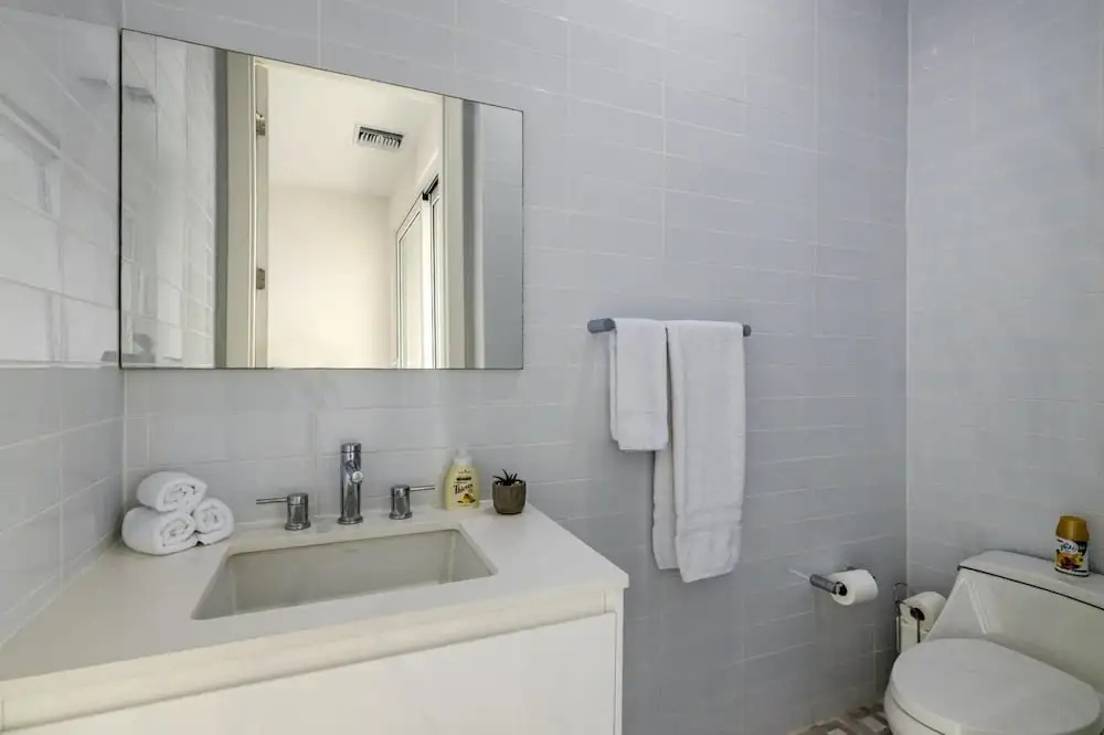 NEW 2BR Condo in of Palm Beach Walk 2 Beach