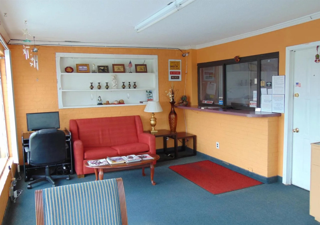 Budget Inn - Roxboro