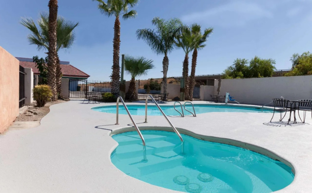 Knights Inn Buttonwillow