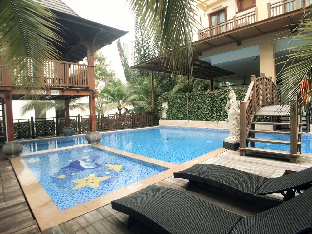 K Suites River Valley Nearby Orchard