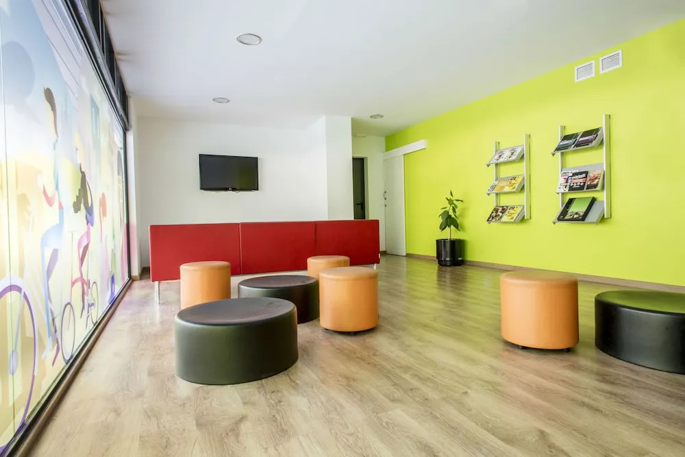 Residencia Universitaria Resa Lesseps