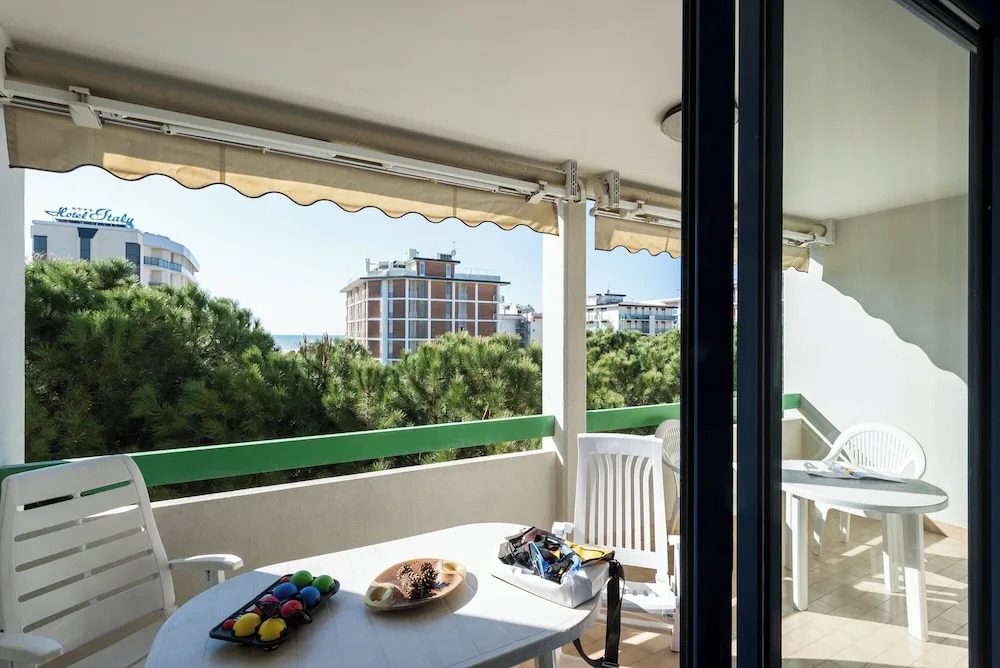 Beachside Apartment for Four Guests in Bibione
